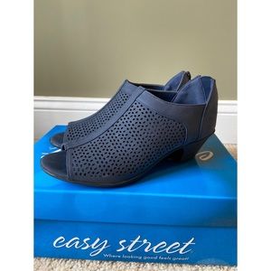 Easy street casual open toe pumps